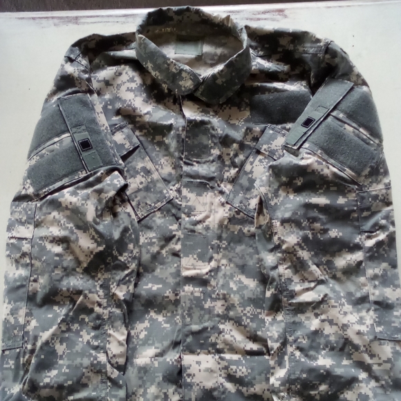 Digital camo BDU jacket - Picture 4 of 6